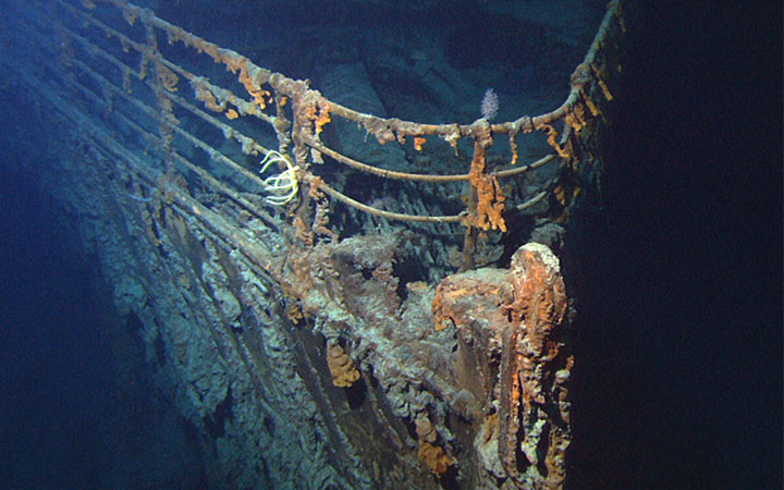 Harmony of the seas Vs Titanic