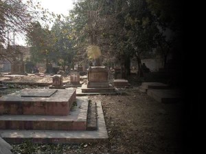 Ghost at Lothian cemetery - Delhi